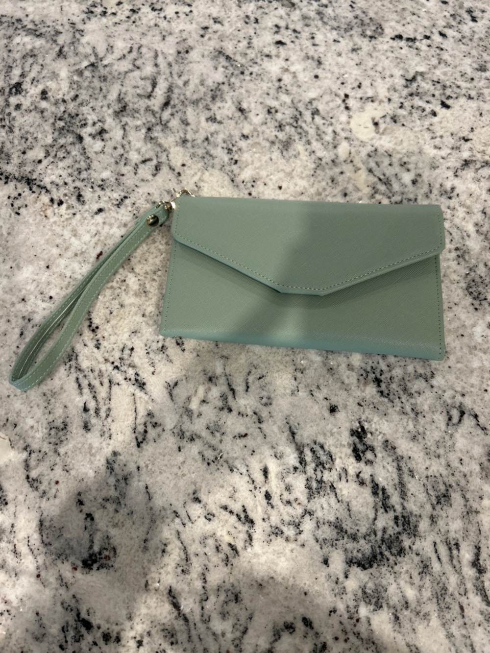 travel wallet wristlet